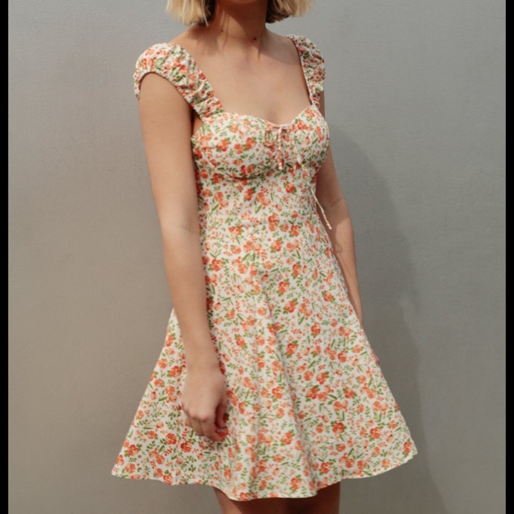 Azalea Floral Sweetheart Dress, Medium